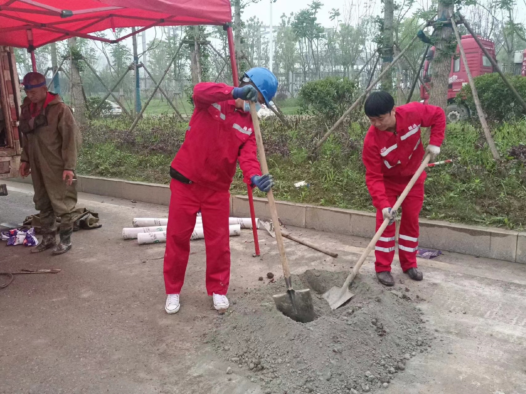 维西管道疏通哪家好】及时进行市政管道清淤