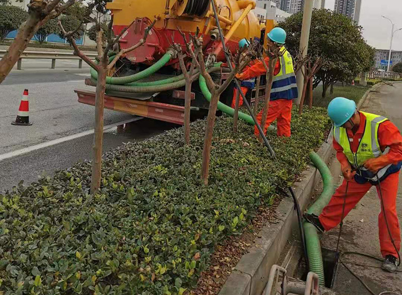 维西市政管道清淤